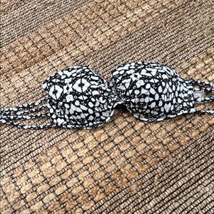 Black & White Patterned Strapless Bandeau Bikini Top